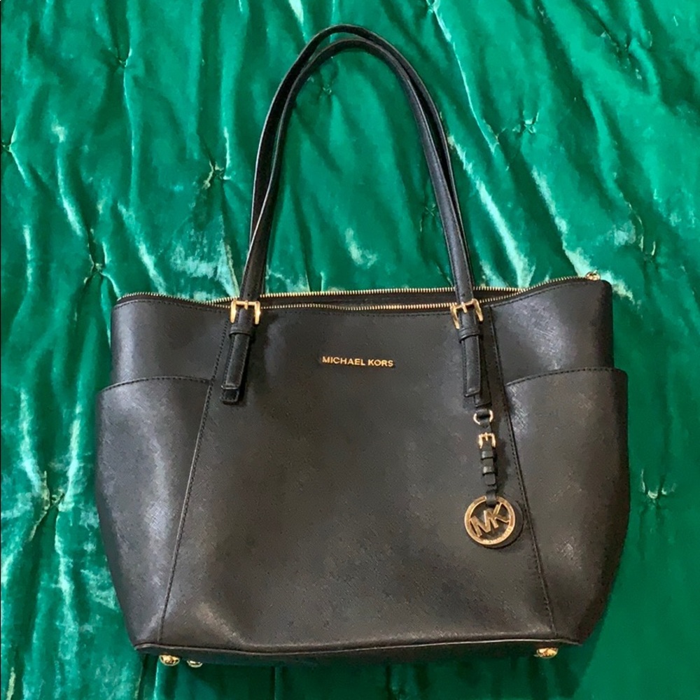 Black Michael Kors Tote